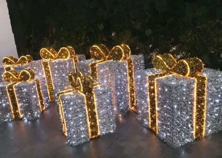 Illuminated Gift Box
