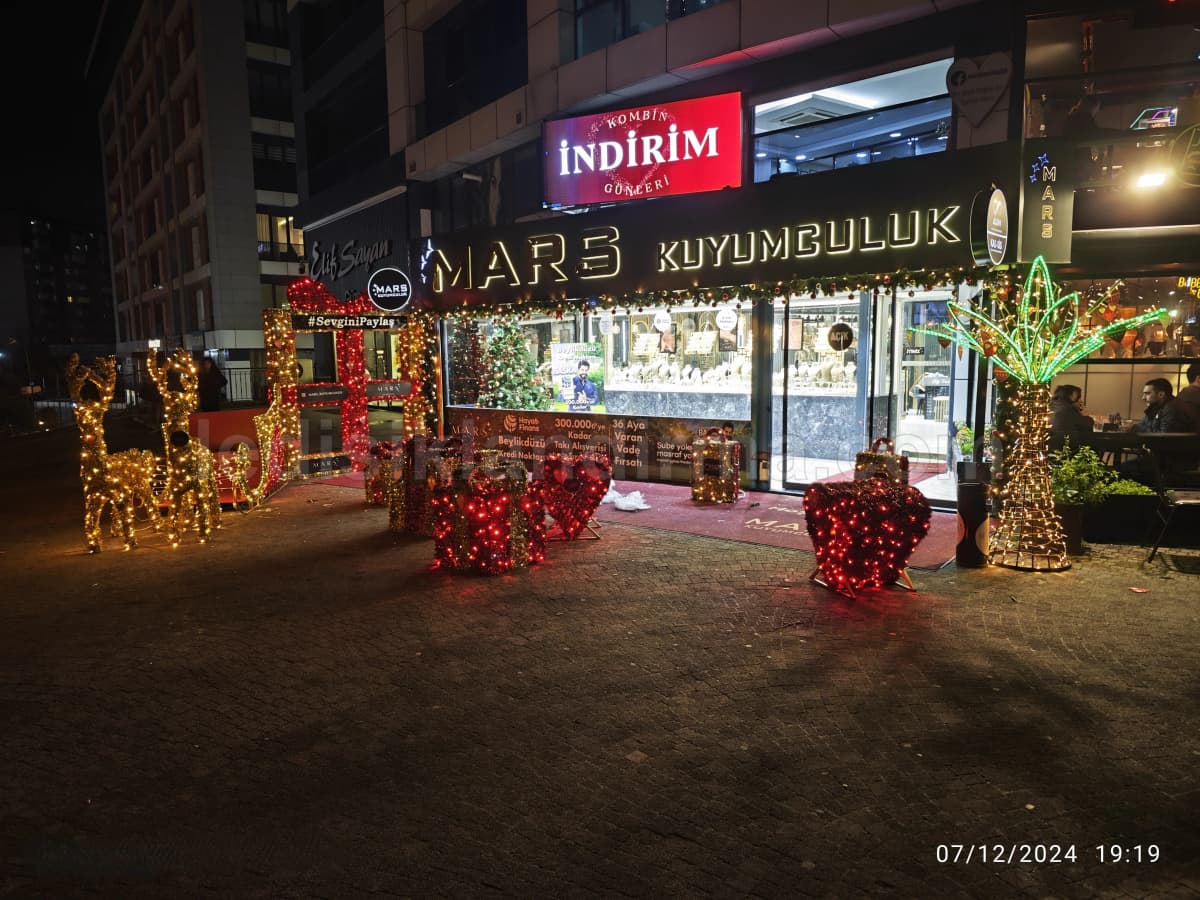 Hortum LED Kızak Obje Yılbaşı Süsleri