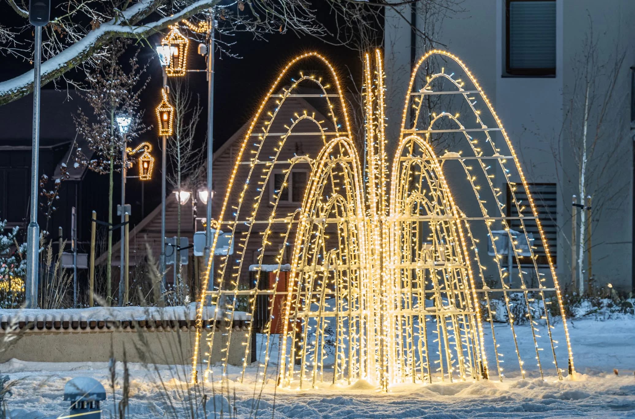 Işıklı Çeşme Cesis 250 - LED ışık heykeli uygulaması