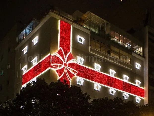 Kadıköy - Mağaza Yılbaşı LED Süsleme