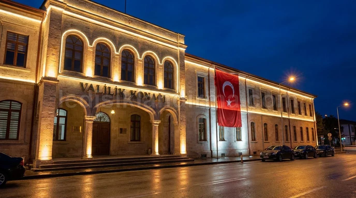 Karacabey - Valilik konagi cephe aydinlatma gece