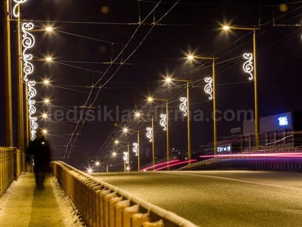Etimesgut - Koprude motifli direk aydinlatmalari gece cekimi