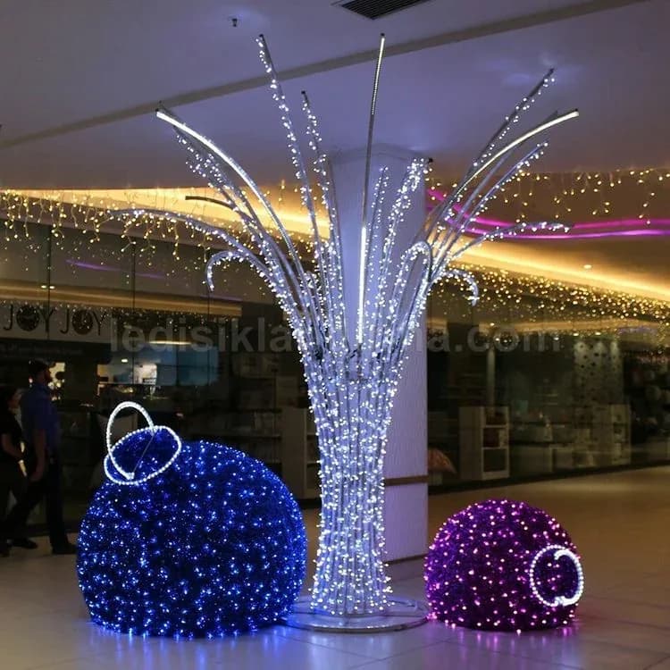 Trabzon cadde yılbaşı LED aydınlatma
